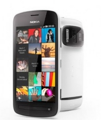 Nokia Pureview 808  2012